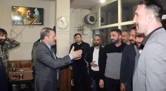MHP il Başkanı Karataş iftar sonrası Şükrü Paşa'da esnaf ve vatandaşlarla bir araya geldi