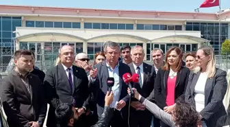 CHP Grup Başkanvekili Özel, Osman Kavala'yı cezaevinde ziyaret etti