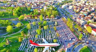 Kadir Gecesi'nde 5 bin masa kuruldu, 20 bin kişi iftar yaptı