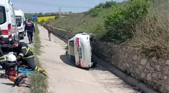 OTOMOBİL TAKLA ATTI; SÜRÜCÜ ÖLDÜ, EŞİ YARALI