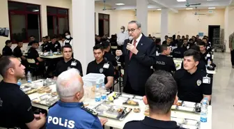 Vali Su, polis okulu öğrencileriyle bir araya geldi