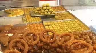 Bayramın Tadı Kaçtı, Baklava Lüks Oldu: 'Kiloyla Baklava Almak Maziye Karıştı. İnsanlar Taneyle Alıyor'