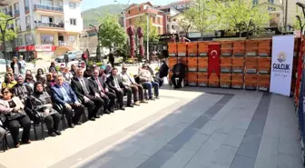 Ev hanımları arıcılık kursunu bitirdi, ilk kovanlar hediye edildi