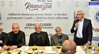 Malatya'nın kanaat önderlerini iftarda bir araya geldi