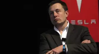 44 milyar dolara Twitter'ı satın alan Elon Musk, 4 milyar dolarlık Tesla hissesi satmak zorunda kaldı