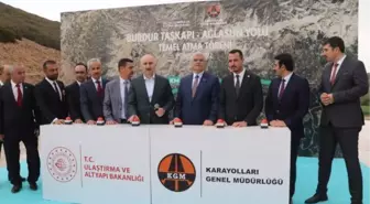 BAKAN KARAİSMAİLOĞLU: KÜRESEL OYUNLARLA VE İÇERİDEKİ PİYONLARI İLE MÜCADELE EDİYORUZ