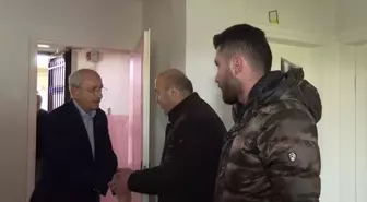 Kılıçdaroğlu, Pençe-Kilit Harekatı'nda Şehit Olan Eyüp Erol'un Ailesini Ziyaret Etti