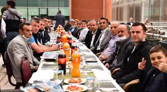 Muharcirler iftarda buluştu