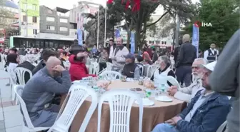 Orhangazi ve Yıldırım'da vatandaşlar iftar sofralarında buluştu