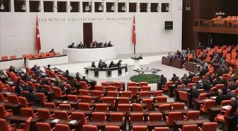 TBMM'de 'Bürokratlara Çoklu Maaş' Tartışıldı… AKP'li Turan, 'Kefil Değilim' Dedi