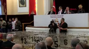 SPOR Galatasaray Kulübü Olağanüstü Divan Kurulu Toplantısı başladı