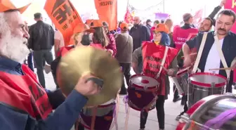 Ankara'da 1 Mayıs Coşkuyla Kutlandı: Zamlar, Enflasyon, Gezi Kararları ve Khk'lar Protesto Edildi