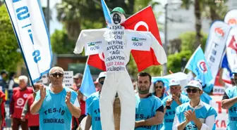 Antalya'daki 1 Mayıs Çoşkuyla Kutlandı, Gündemde Hayat Pahalılığı Vardı