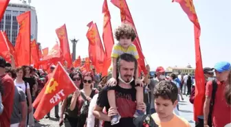 İzmir'de 1 Mayıs coşkusu (2)