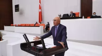 Mahmut Tanal Mücella Yapıcı'dan Mesaj Getirdi: 'İnsanlık Yararına Çalıştığım İçin Cezalandırılıyorum. Bu, Benim Ağrıma Çok Gidiyor'