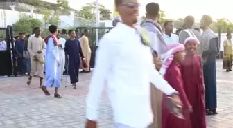 Somali'de Ramazan Bayramı namazı kılındı