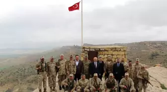 Mardin Valisi Demirtaş, güvenlik güçleri, şehit yakınları ve gazilerle bayramlaştı