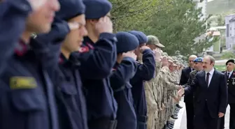 Vali Epcim, askeri personel ve emniyet mensuplarıyla bayramlaştı