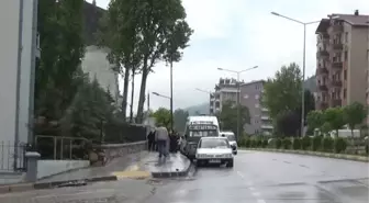 Son dakika haberi... Bir kişi kaldırımda ölü bulundu