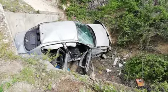 Son dakika haber: Tokat'ta menfeze devrilen otomobildeki 1 kişi öldü, 5 kişi yaralandı