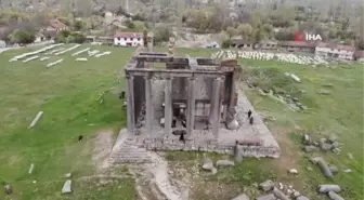 Aizanoi Antik Kenti'nde ilkbahar güzelliği