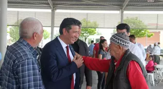 Döşemealtı Belediye Başkanı Genç'ten Mahallelerde Bayram Ziyareti