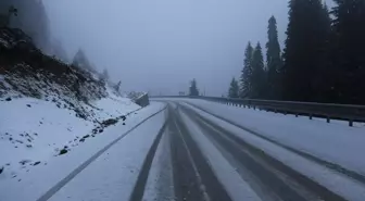 Ilgaz Dağı'nda mayıs ayında kar sürprizi