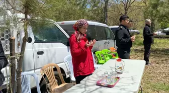 İzmir'de Kiraz Belediye Başkanı ve Kaymakamı Yağmur Duasına Çıktı
