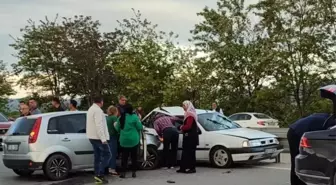 Zincirleme kazaya ilk müdahaleyi başkan ve doktor eşi yaptı