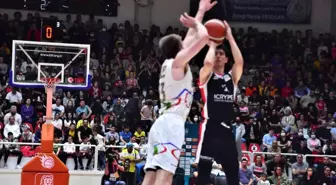 ING Basketbol Süper Ligi: Aliağa Petkimspor: 87 - Beşiktaş Icrypex: 80