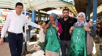 Başkan Özcan'dan annelere anlamlı hediye