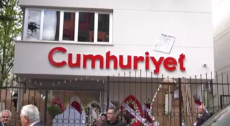 Cumhuriyet Gazetesi 98 Yaşında... Alev Coşkun: 'Mumcu Ne Diyordu 'Ey Halkım, Unutma Bizi', Şimdi Bu Gazetenin Mutfağında Onu Unutmayan Gençler Var'