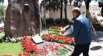 Memleket Partisi Genel Başkanı İnce, Zübeyde Hanım'ın anıt mezarını ziyaret etti