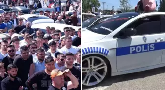 Aracını polis otosu gibi giydirdi, her gören fotoğraf çektirmek istiyor