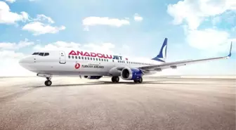 AnadoluJet yolculara gelen mesaj sebebiyle uçuşu erteledi!