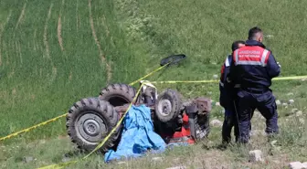 Yozgat'ta beton parke yüklü traktör devrildi: 1 ölü