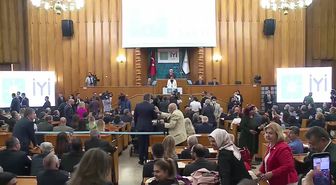 Akşener'den Erdoğan'a: 'Terörist Demişti, Nankör Demişti; Millete Ettiği Hakaretler Repertuarına Şimdi de 'Şükürsüz'ü Ekledi'