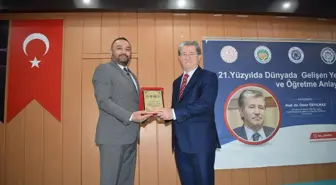 Malatya Kent Konseyi '21. Yüzyılda Yeni Okul, Öğrenme ve Öğretmen Anlayışı' konferansı düzenledi