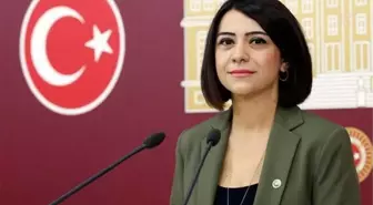 Gamze Taşcıer: Siyasi İktidar Eczacıların Aklıyla Alenen Alay Etmeyi Sürdürmektedir