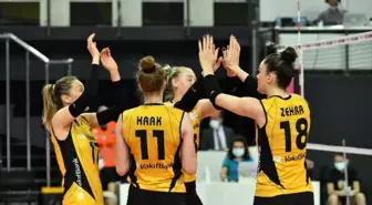 Voleybol Sultanlar Ligi şampiyonu kim, hangi takım 2022? Türkiye kadın voleybol liginin şampiyonu kim oldu? Vakıfbank mı Fenerbahçe mi?