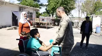 Son dakika haberleri... Diyarbakır İl Jandarma Komutanlığı ekipleri engellileri unutmadı