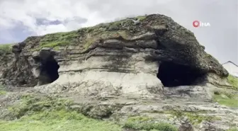 Gözü andıran mağara doğaseverlerin ilgi odağı oldu