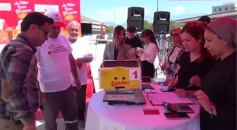 ŞEKER HASTALIĞI SONRASI YEMEYE BAŞLADIĞI ACI BİBER, YARIŞMA KAZANDIRDI