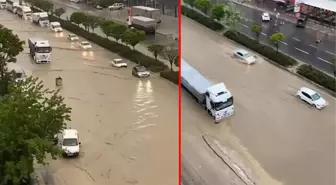 Ankara'da sağanak yağış sonrası yolları su bastı, vatandaşlar zor anlar yaşadı