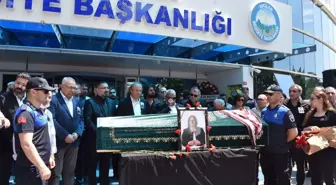 Avcılar Belediye Meclis Üyesi Oya Yıldırım Turan, Son Yolculuğuna Uğurlandı