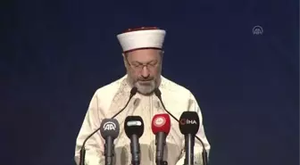 Diyanet İşleri Başkanı Erbaş, Diyanet Bursları Mezuniyet Programı'na katıldı