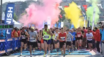 İstanbul'un En Renkli Koşusu Sona Erdi