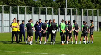 Bursaspor'un antrenmanına 10 genç isim çıktı