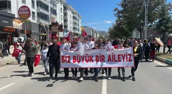 Kars, Ardahan ve Tunceli'de 'Biz Büyük Bir Aileyiz' yürüyüşü yapıldı