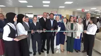 Kız İmam Hatip Lisesi öğrencileri projelerini sergiledi